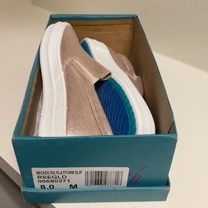 Malibu rose gold slip on